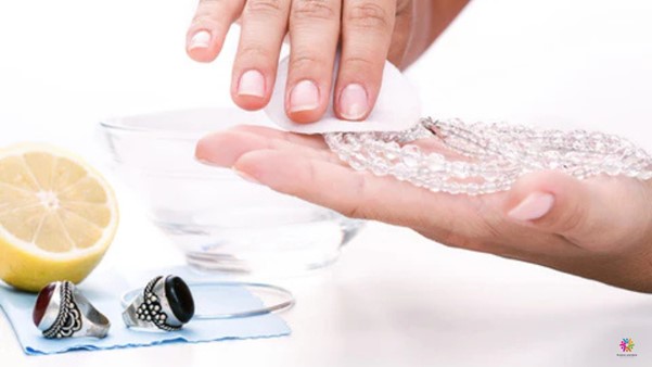 Five Professional Cleaning Tips for Effortless Jewellery Shine